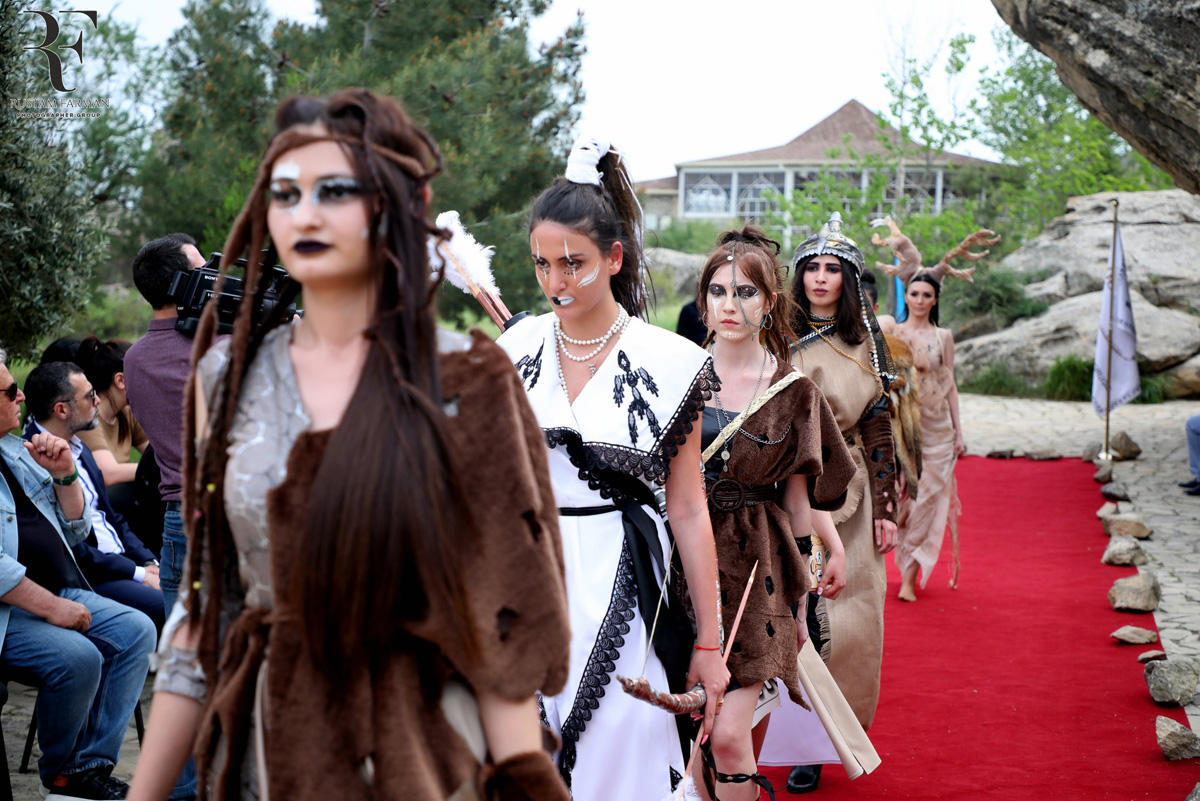 Unique fashion show: Fantastic warrioresses reach Gobustan [PHOTO]