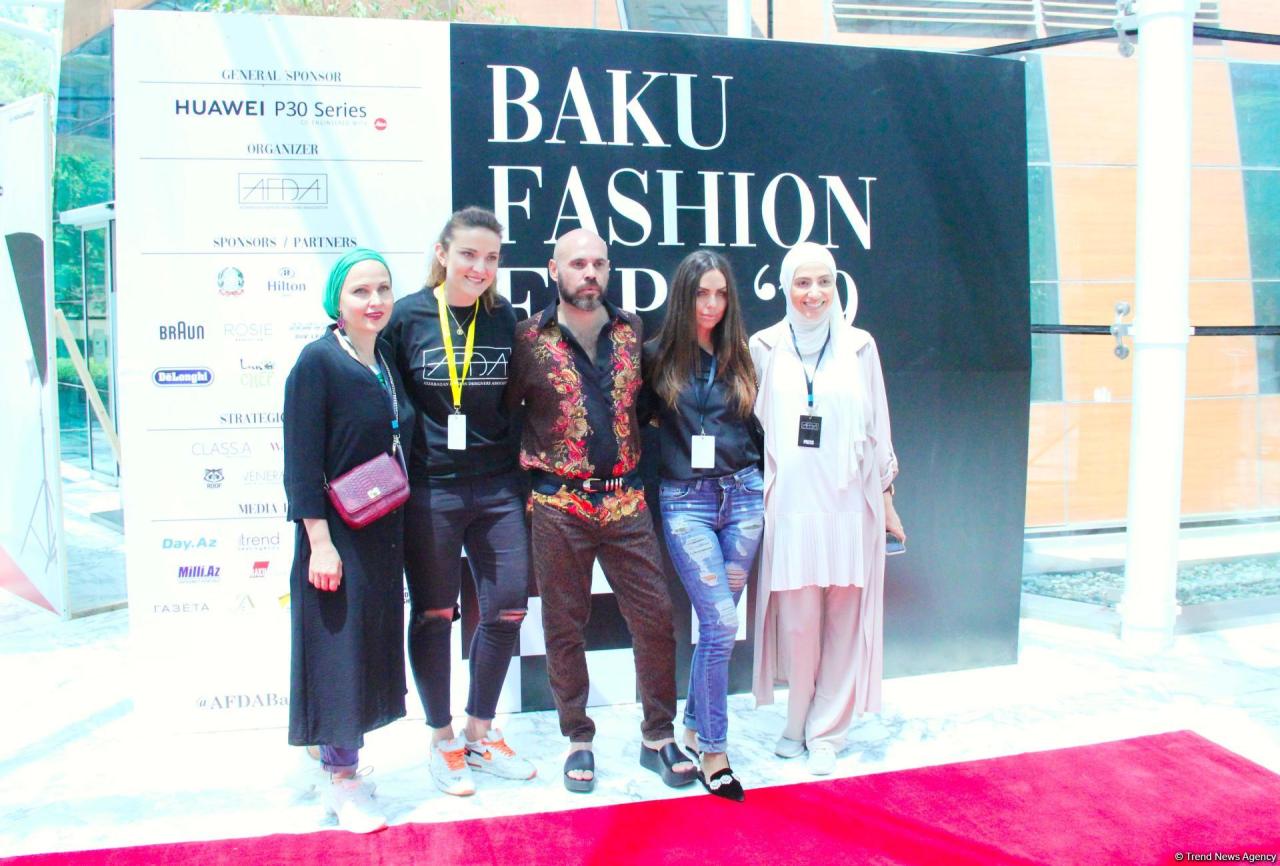 Most versatile fashion project kicks off [PHOTO]