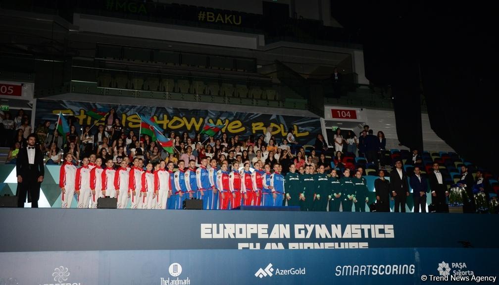 Awarding ceremony of winners of European Aerobic Gymnastics Championships in team competition among senior gymnasts held in Baku [PHOTO]