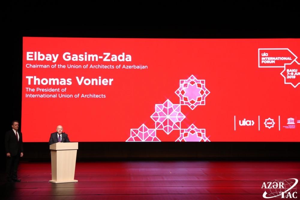 Baku hosts international architecture forum