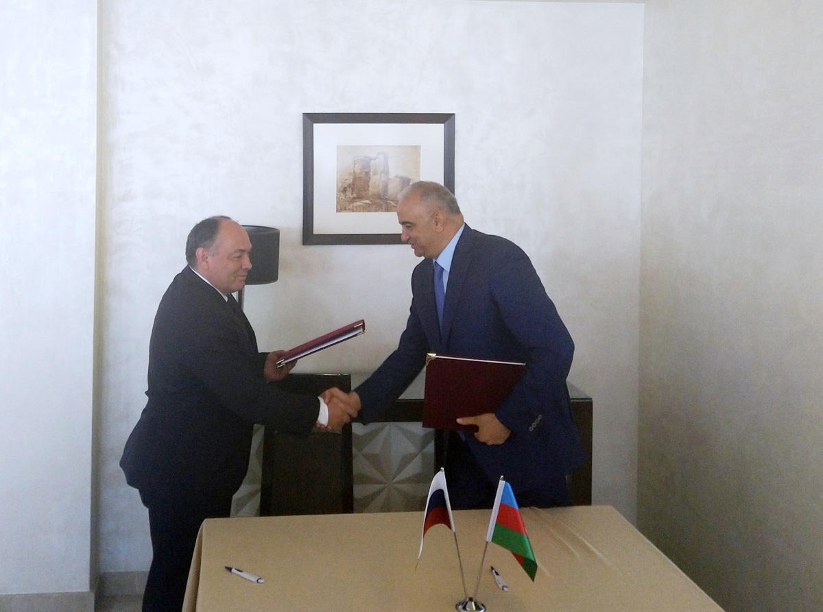 Azerbaijan, Russia sign protocol on sharing water resources of Samur River [PHOTO]