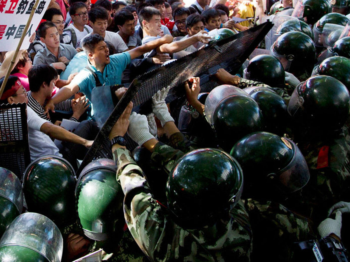 Tens of thousands expected to rally to demand Hong Kong leader steps down