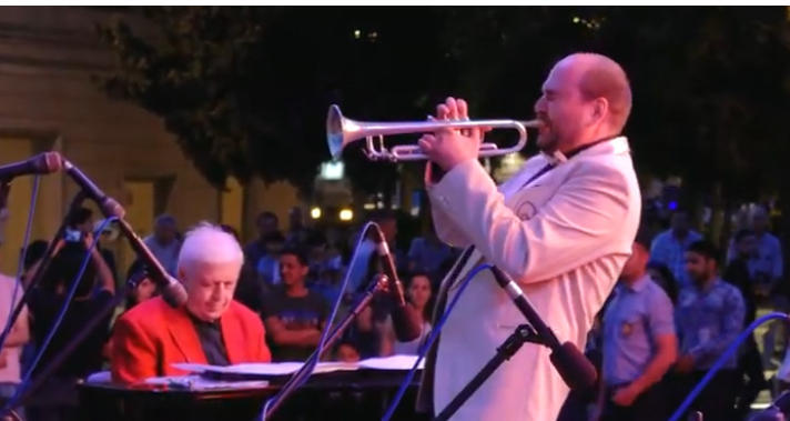 Oleg Lundstrem Jazz Orchestra delights music lovers on Caspian coast [PHOTO]