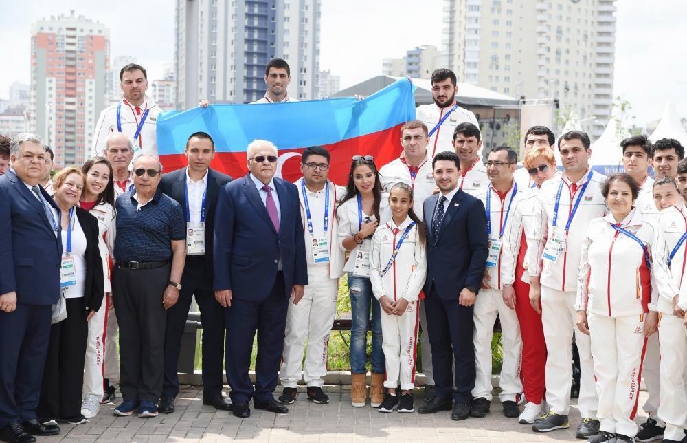 Azerbaijani delegation meets with national athletes of 2nd European Games [PHOTO]