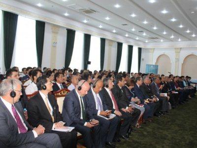 EBRD president discusses private sector development in Tajikistan