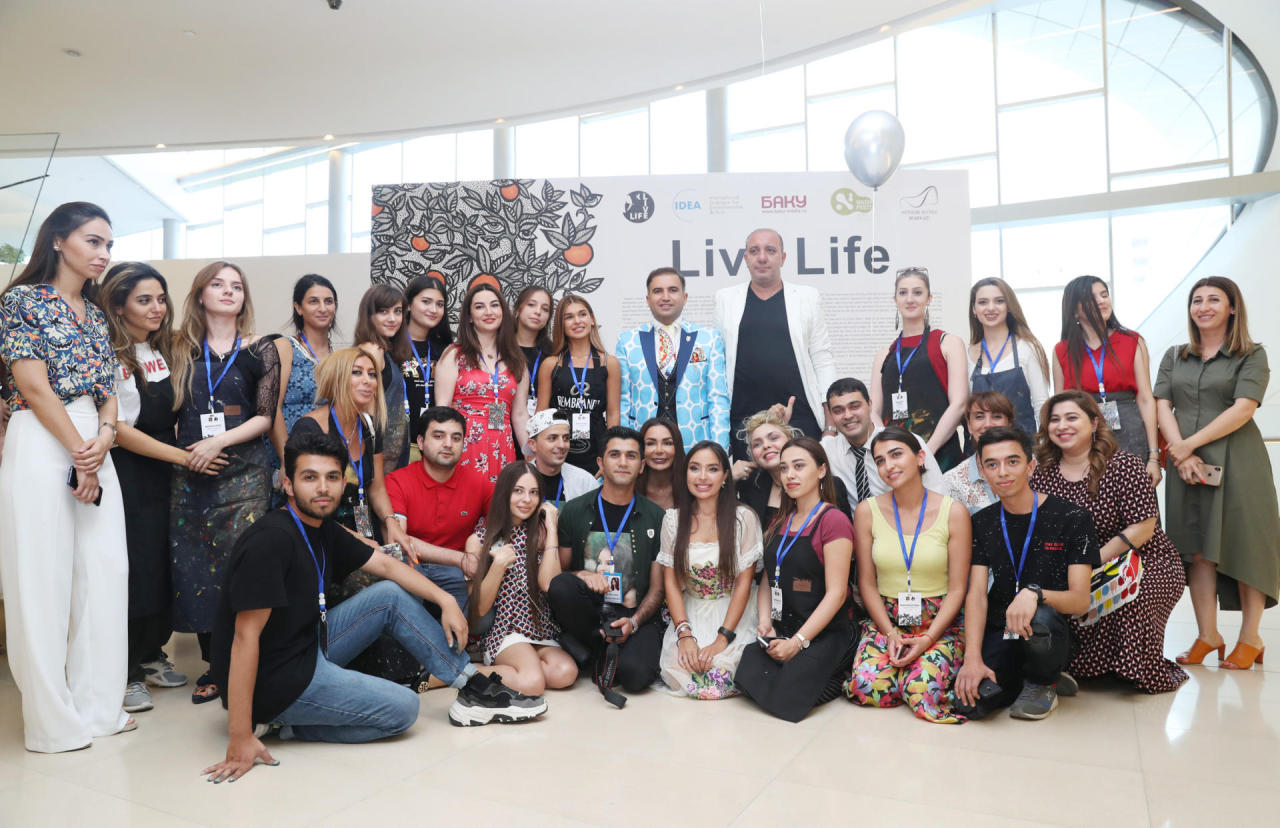 Artworks by young talents showcased at Heydar Aliyev Center [PHOTO]