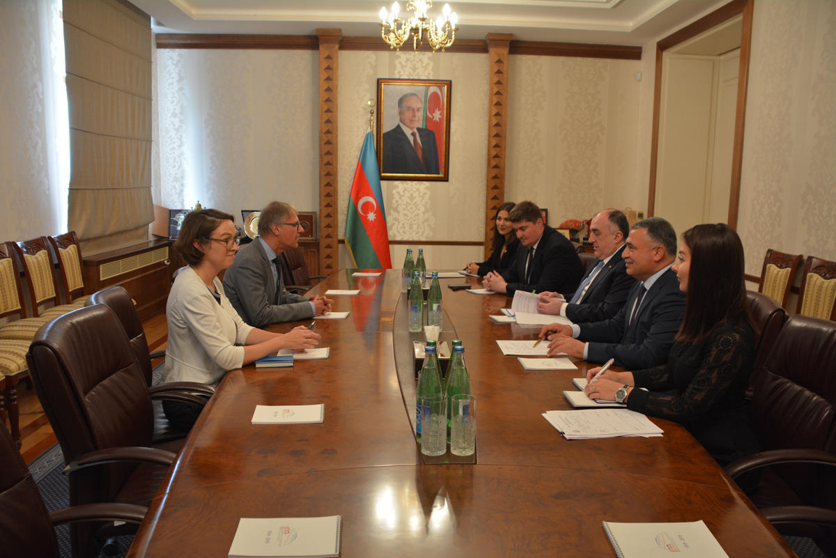 Azerbaijani FM receives incoming German ambassador [PHOTO]