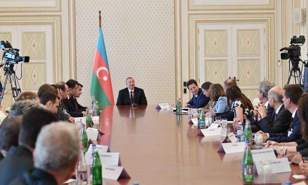 Ilham Aliyev receives reps of MEDEF member companies [UPDATE]