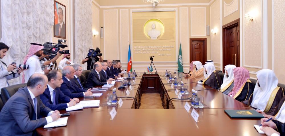 Saudi Arabia, Azerbaijan ink Cooperation Program in legal sphere [PHOTO]