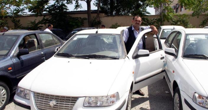 Karabakh war invalids get cars [PHOTO]