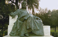 Monument to Nizami Ganjavi to be erected in Russia