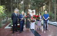 Muslim Magomayev's memory honored in Baku <span class="color_red">[PHOTO]</span>