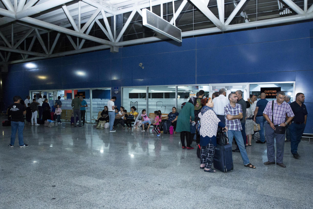 Border crossing procedure on Baku-Nakhchivan-Baku route to be simplified [PHOTO]