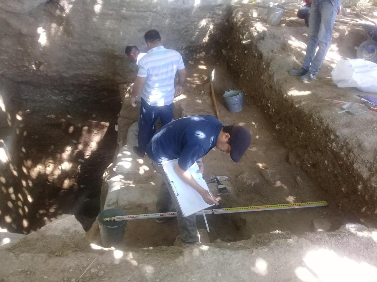 Ancient archaeological artifacts discovered in Shabran - Gallery Image