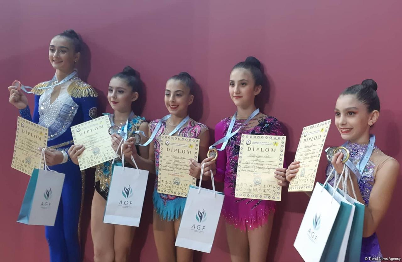 Winners of Azerbaijan and Baku Championships in Rhythmic Gymnastics in exercises with rope and ball awarded [PHOTO]