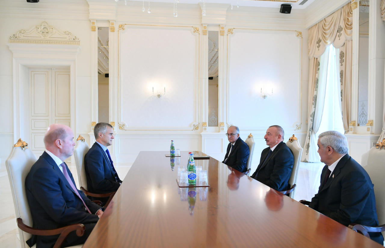 Azerbaijani president receives delegation led by chairman of BP Board