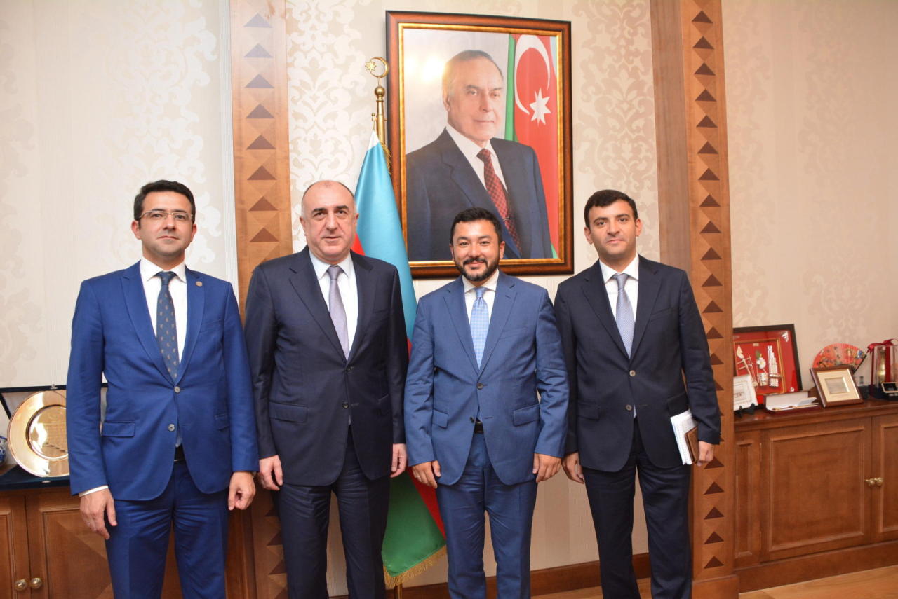 Elmar Mammadyarov meets with President of Islamic Cooperation Youth Forum [PHOTO]