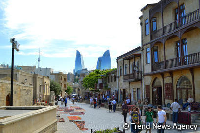 Baku awaits cloudy weather