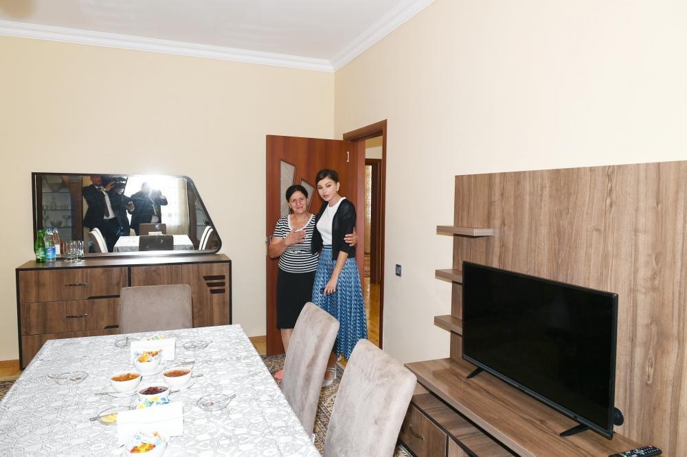 Slider Image 1
