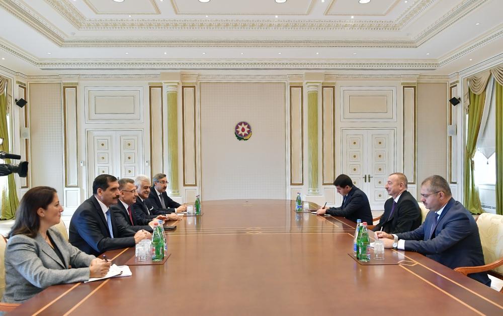 President Ilham Aliyev receives Turkish vice president [UPDATE]