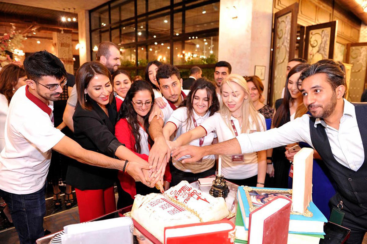 Baku Book Center marks its birthday [PHOTO]