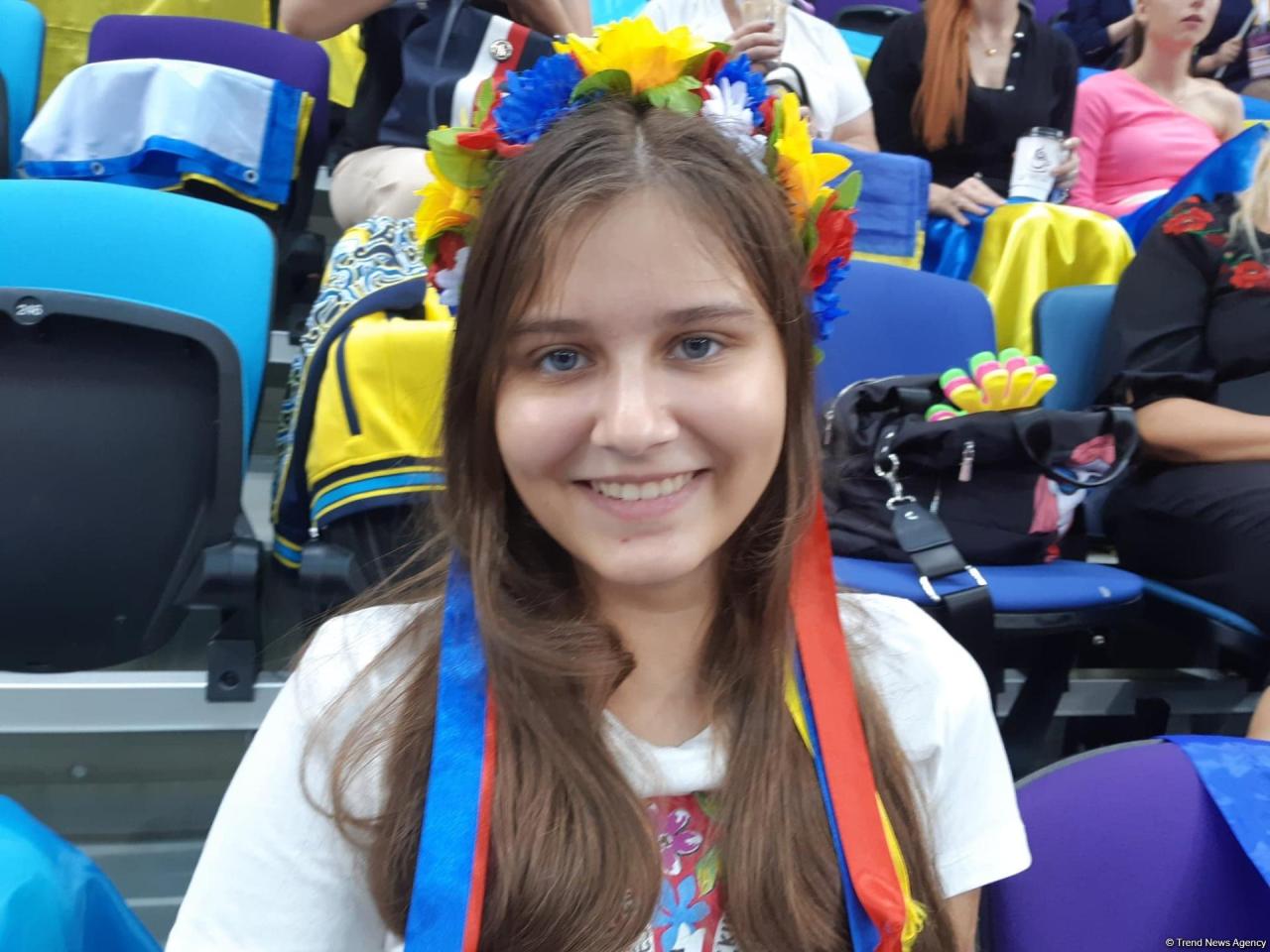Fan from Ukraine hails National Gymnastics Arena in Baku