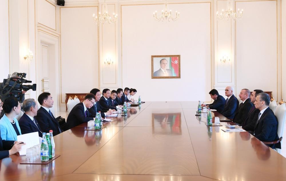 Ilham Aliyev receives delegation from National People's Congress of China [UPDATE]
