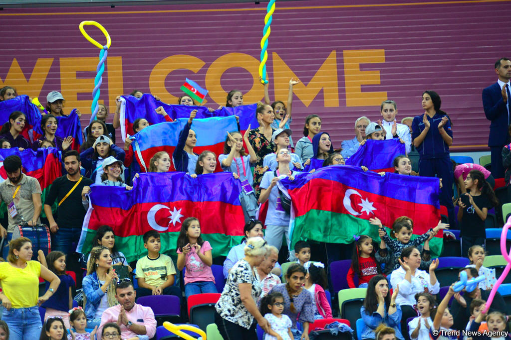 Highlights of World Championships in Baku - spectators in stands [PHOTO]