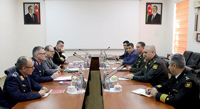 Azerbaijani, German Defense Ministries discuss military cooperation