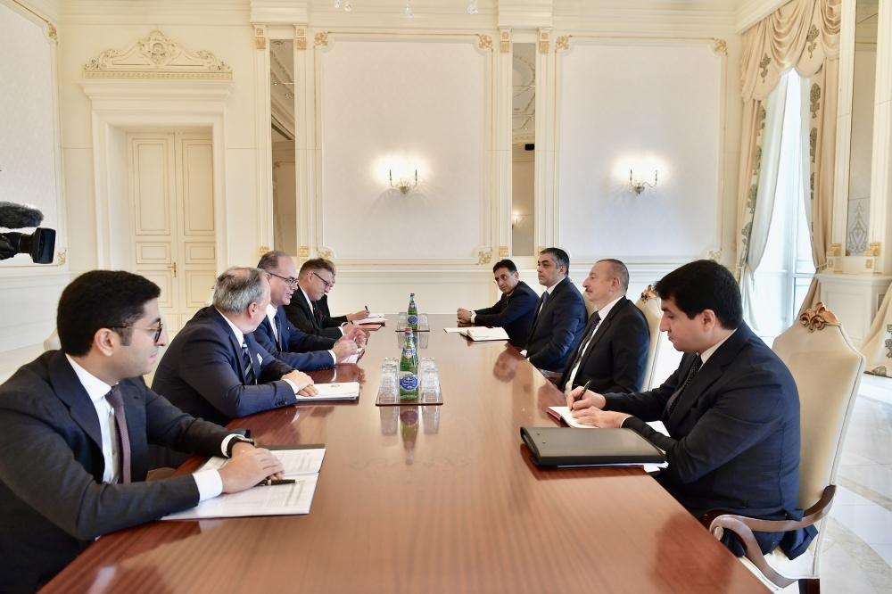 President Aliyev receives Austrian minister for transport, innovation and technology [UPDATE]