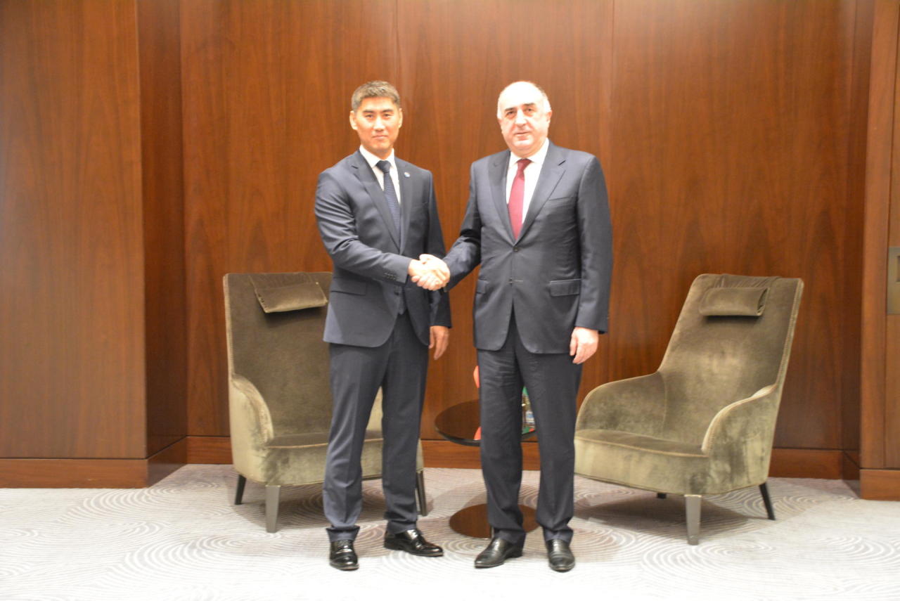 Azerbaijan, Kyrgyzstan mull Bishkek's participation in regional transport corridors