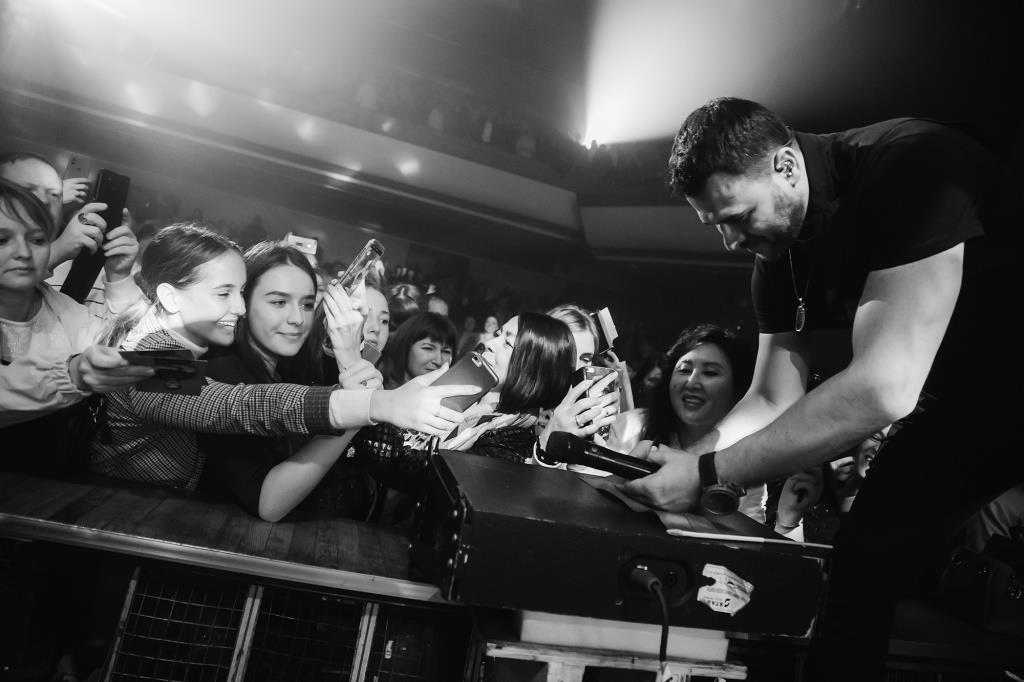 EMIN delights music fans in Russia [PHOTO]