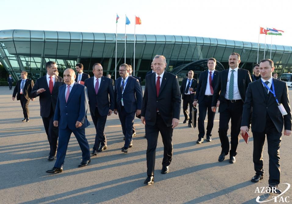 Turkish president ends visit to Azerbaijan [PHOTO]