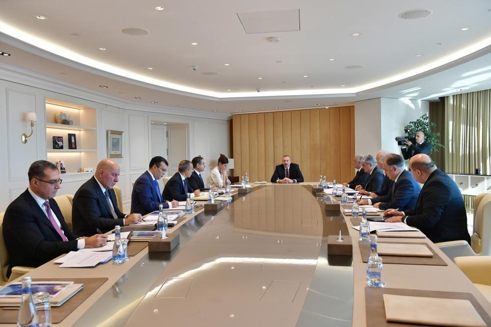 Ilham Aliyev: Azerbaijan’s non-oil industry growth of over 15 pct can be considered a record globally