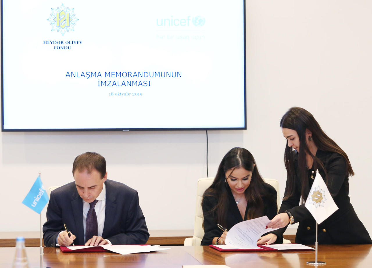 Heydar Aliyev Foundation, UNICEF sign MoU [PHOTO]