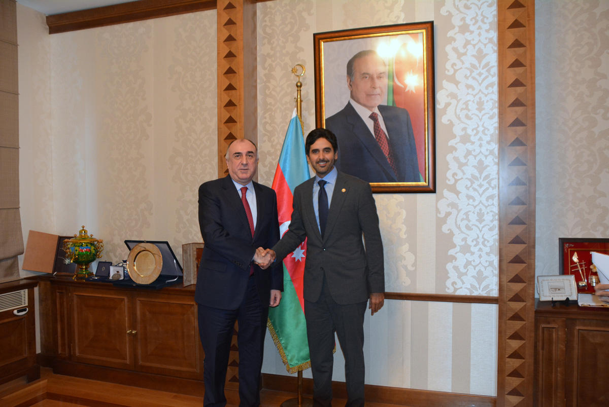 Azerbaijani FM meets Qatar’s new ambassador
