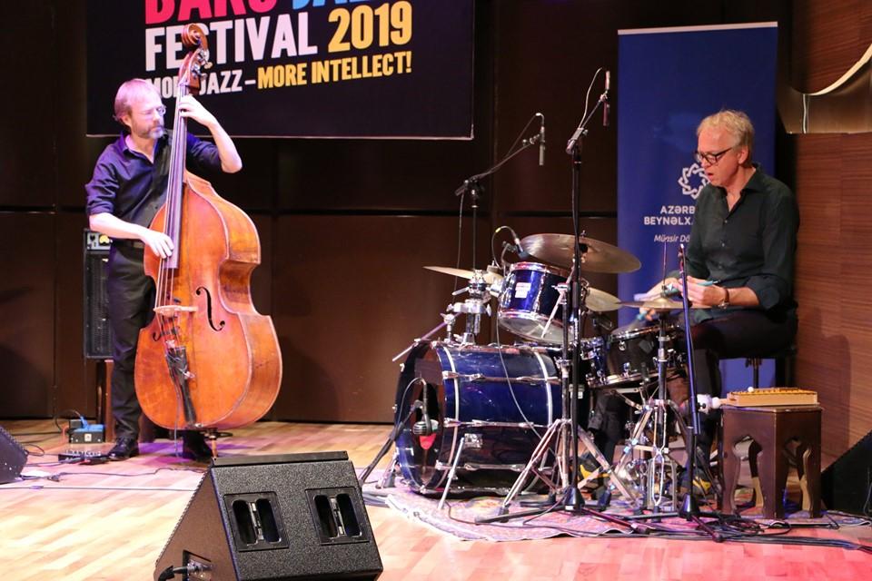 Yurian Honing's romantic improvisations stun music lovers [PHOTO/VIDEO]