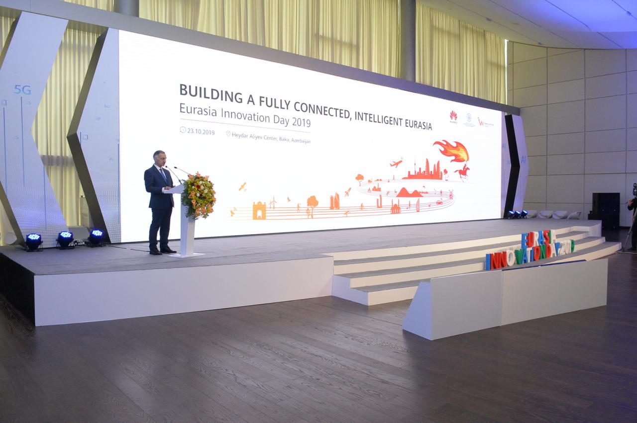 Deputy minister praises Azerbaijan's Innovation Strategy project [PHOTO]
