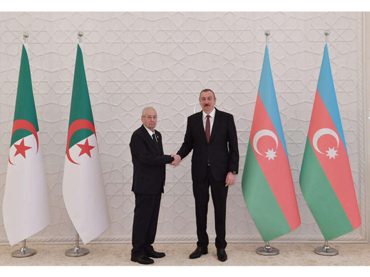 President Ilham Aliyev meets President of Algeria Abdelkader Bensalah [UPDATE]