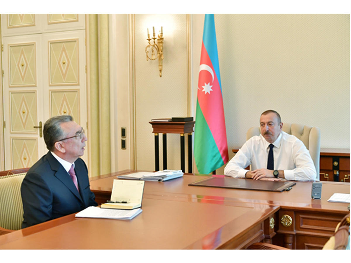 President Ilham Aliyev receives head of Baku City Executive Authority [UPDATE]