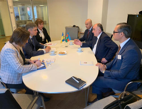 Azerbaijan, Ukraine upbeat on ties