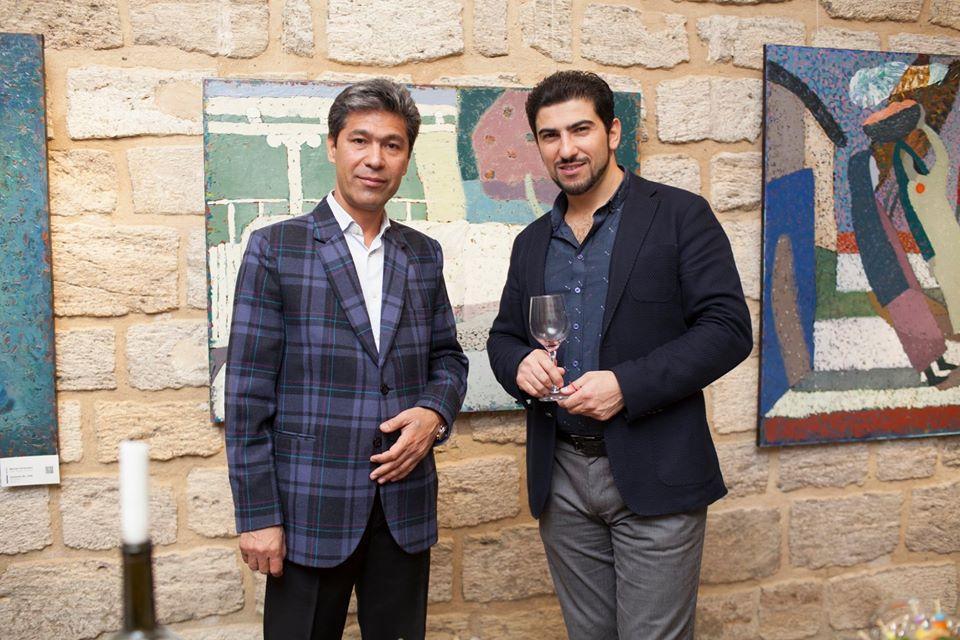 Turkmen artist displays his art work in Baku [PHOTO]