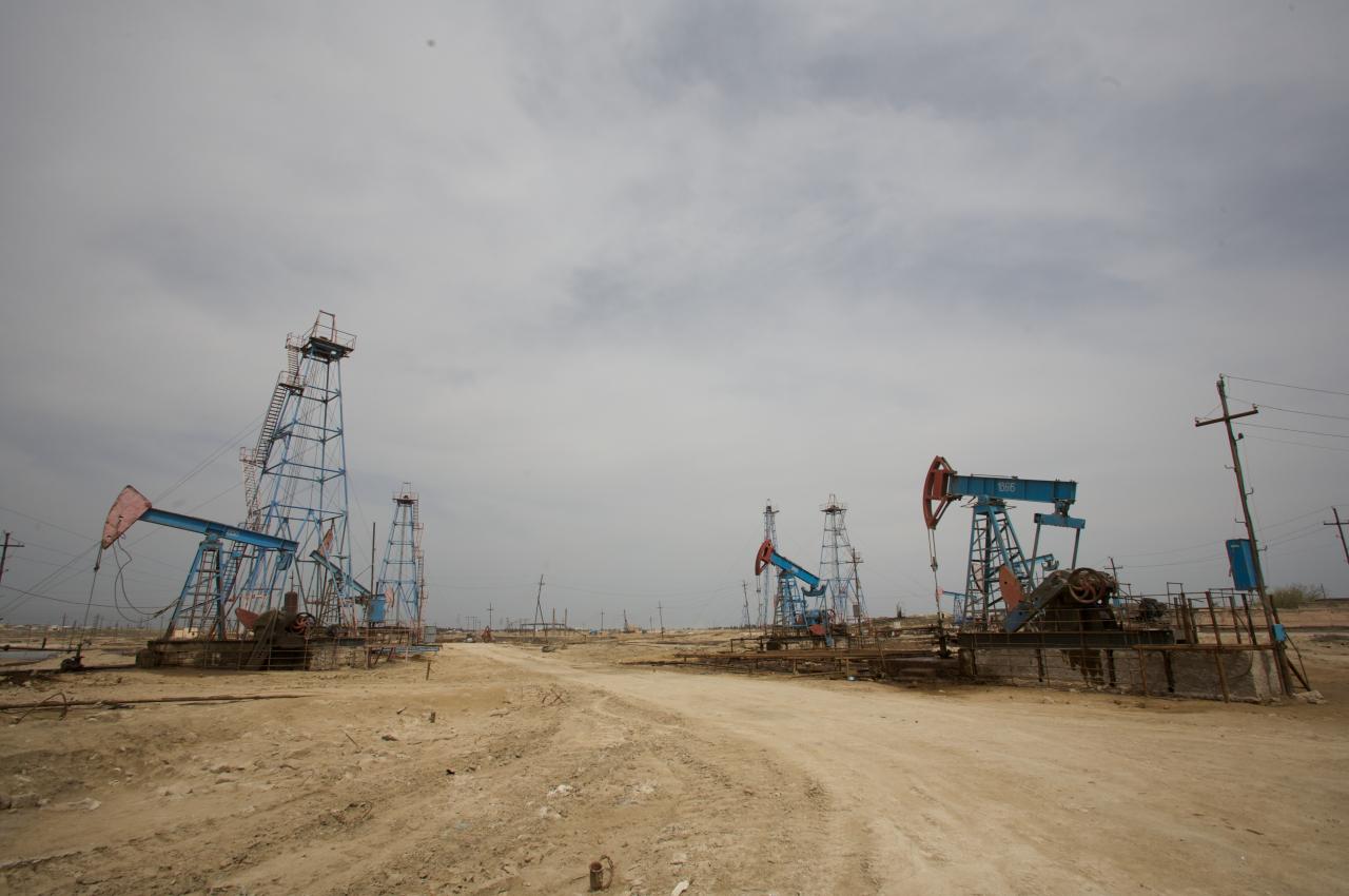 Azerbaijan's oil, gas exports revealed