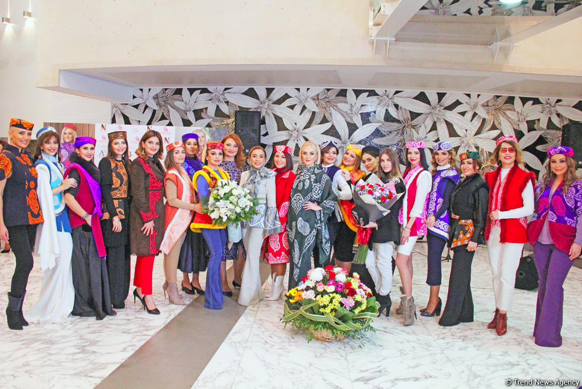 National headscarf conquers fashion world [PHOTO]
