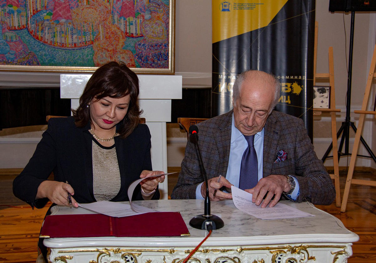 National Art Museum, Kazakh State Art Museum sign MoU [PHOTO]