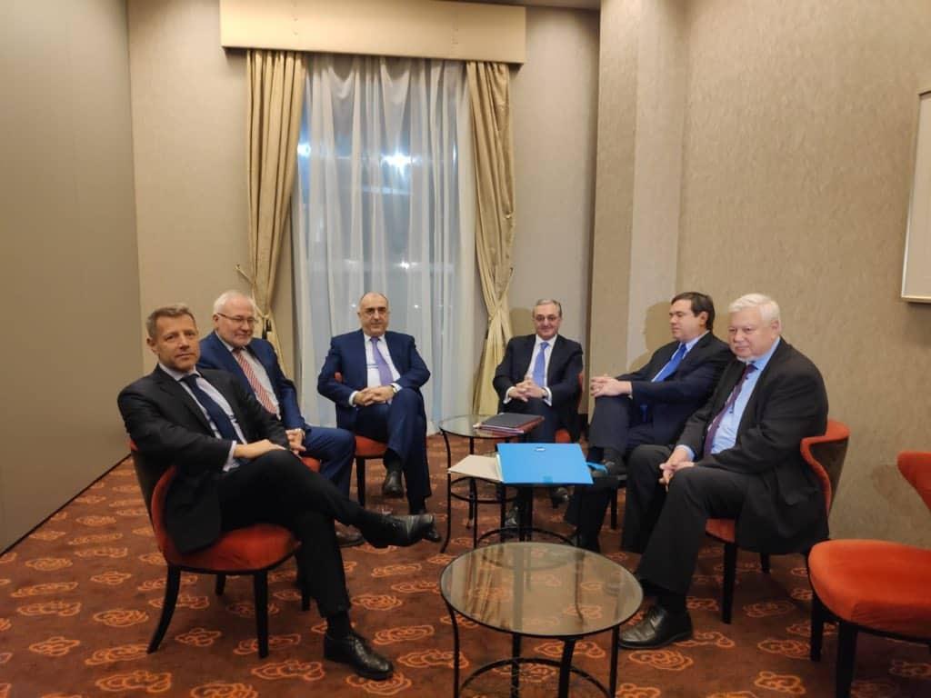 Azerbaijani, Armenian FM’s discuss Karabakh conflict in Slovakia