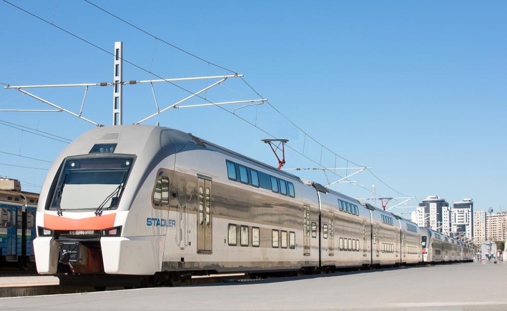 Azerbaijan buys new passenger trains