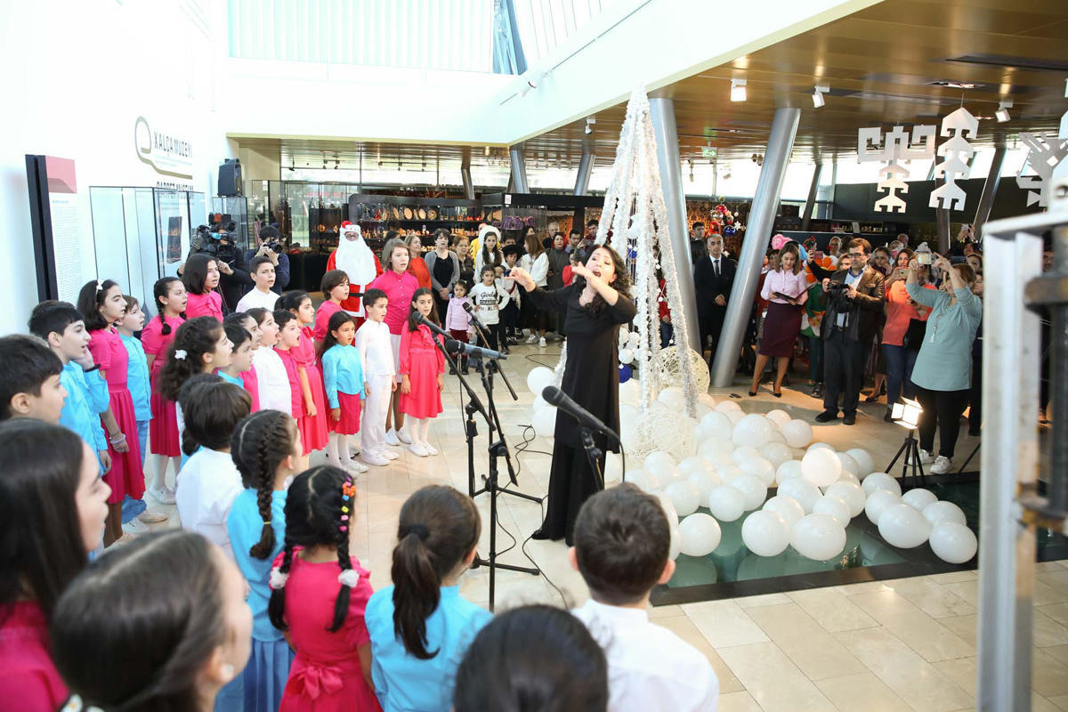 Colorful kids festival held in Baku [PHOTO]