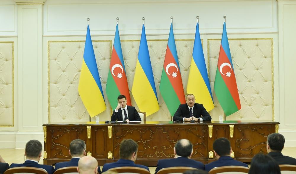 Azerbaijani, Ukrainian presidents make press statements [UPDATE]