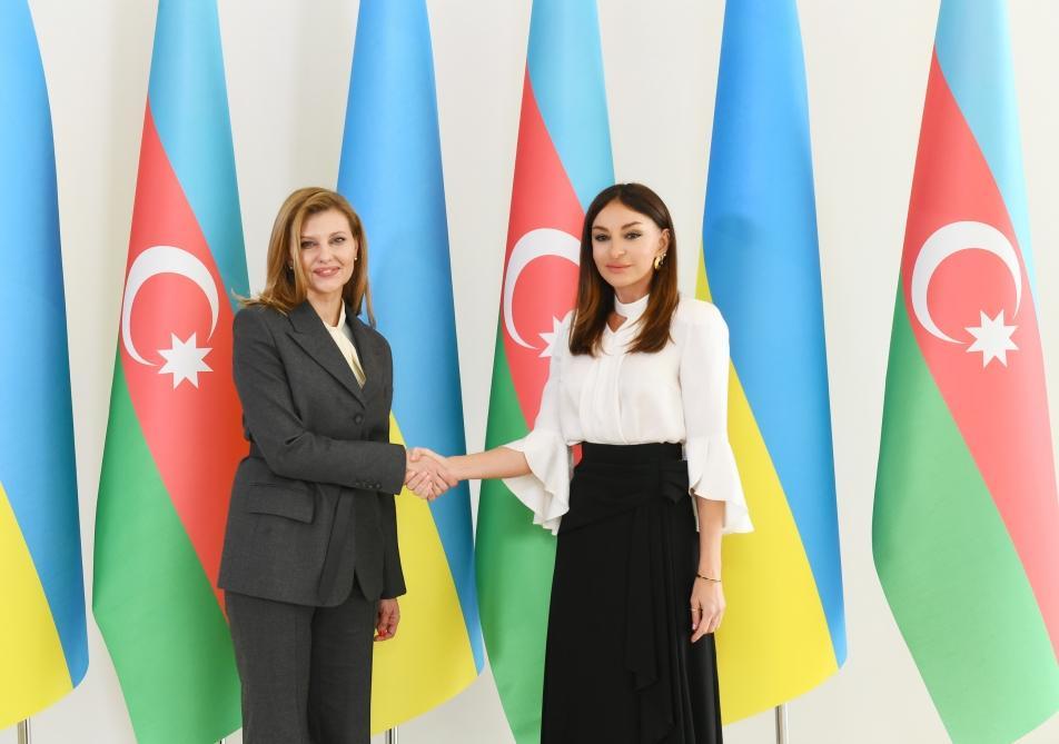 Azerbaijan's First VP meets Ukrainian First Lady [UPDATE]